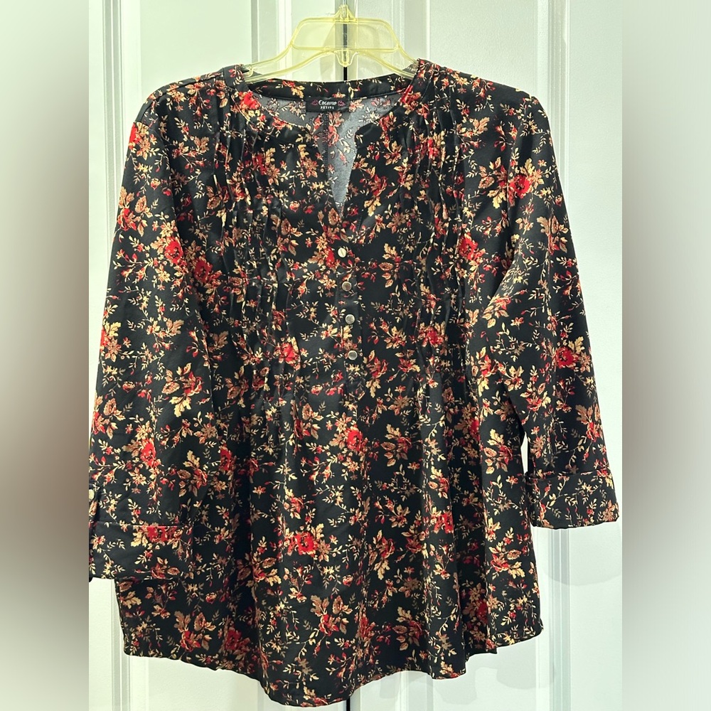COCOMO Petite Black-Orange-Red Floral 3/4 sleeve Women’s Pintuck Blouse top…